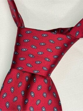 Red Silk Tie Small Paisley Pattern Classic Menswear